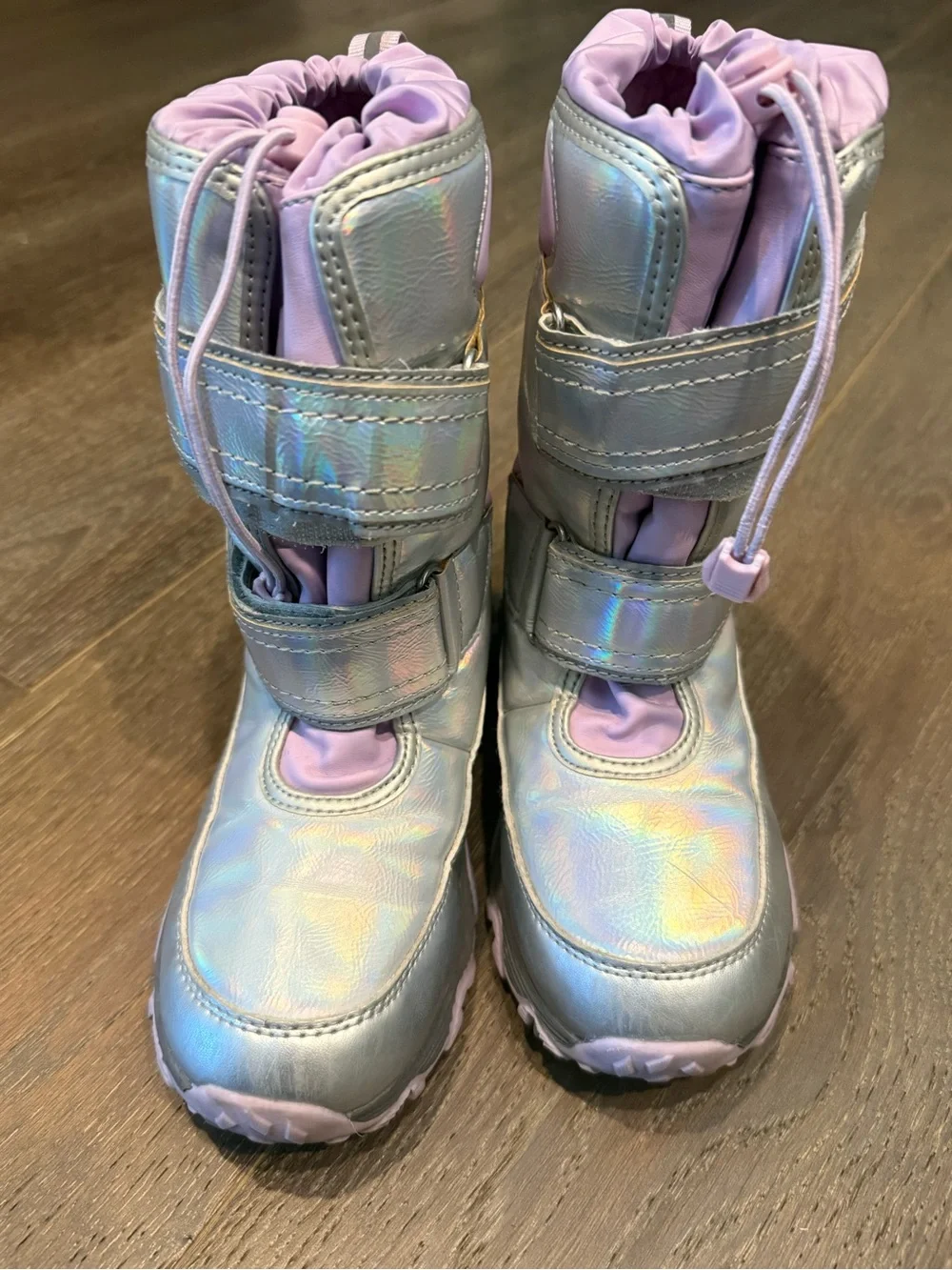 Lands' End Girls' Silver and Lavender Iridescent Snow Boots size 2 worn once